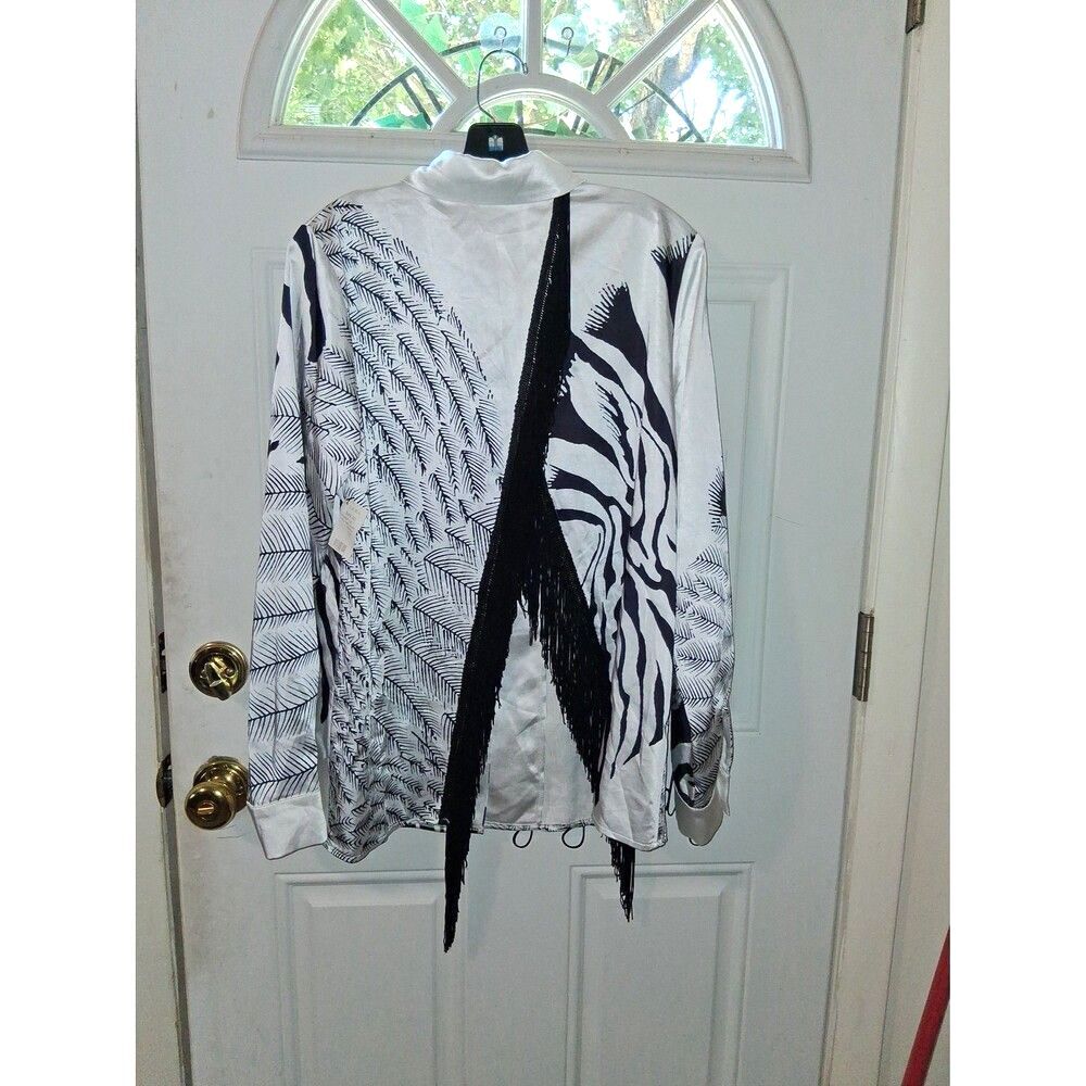 Akira Button Down Top Fringe Open Back Small Floral Zebra Black & White NWT
